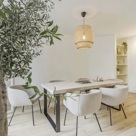 아파트 Modern 2br In Zuid Perfect For Long